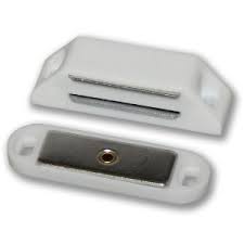 MAGNETIC CATCH LARGE WHITE