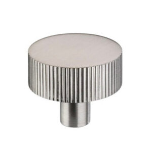 LINED KNOB 34MM BRUSHED NICKEL